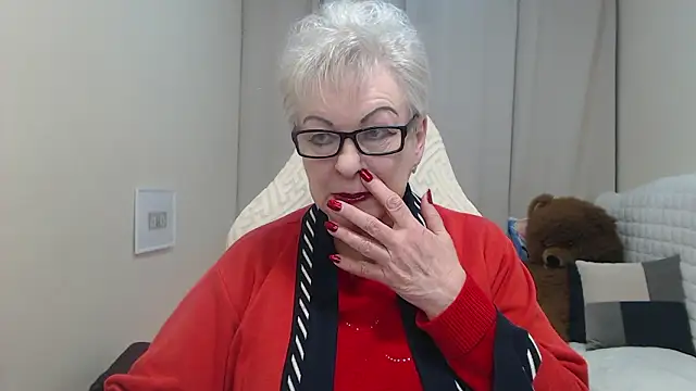 KayleSmoll's cam snapshot