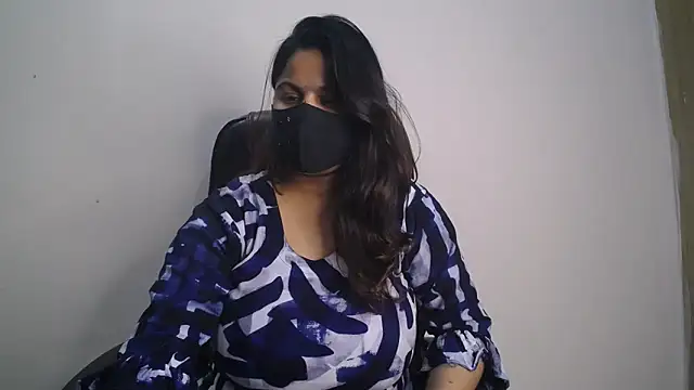 Its-Simran live sex cam