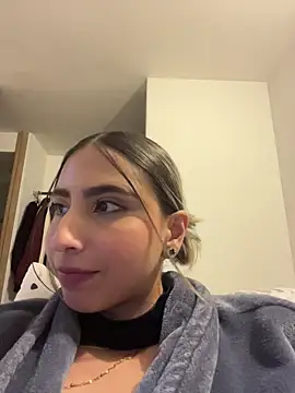 Ameellie's cam snapshot