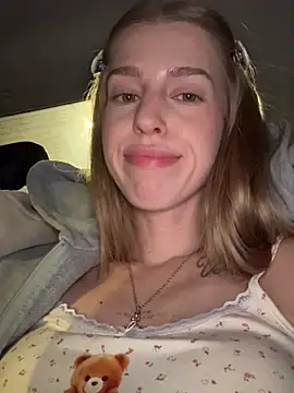 kira_mia's cam snapshot