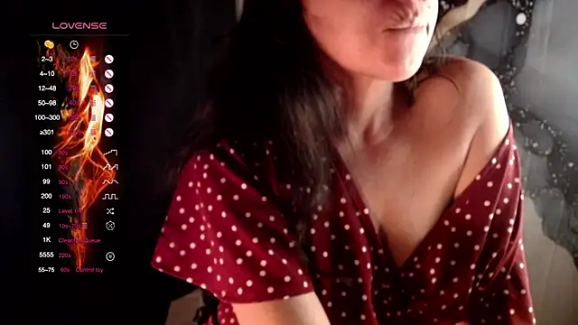 Whisperingfire's cam snapshot