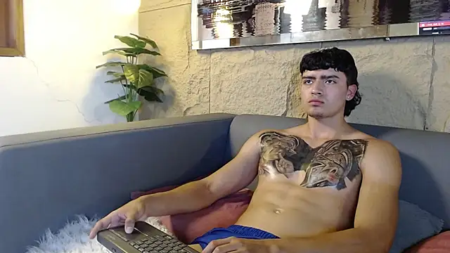 elliot_colton live sex cam