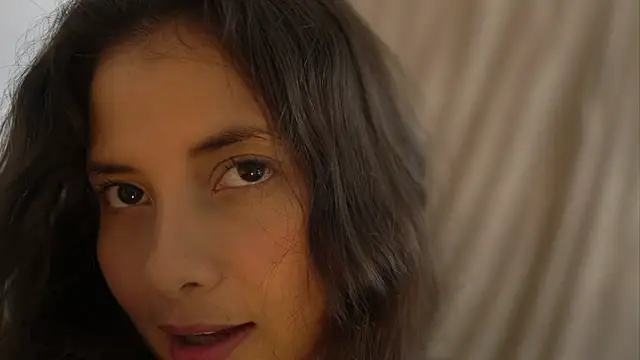 lirio05's cam snapshot