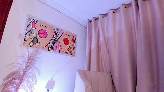 SkiinnyAna's cam snapshot