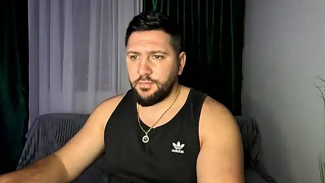 Gold_Alpha_Boy live sex cam