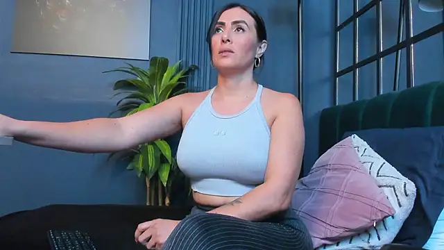 scarlet_edwars's cam snapshot