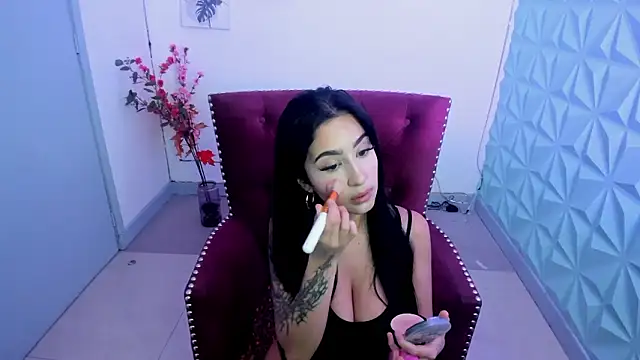 Layla_cg's cam snapshot