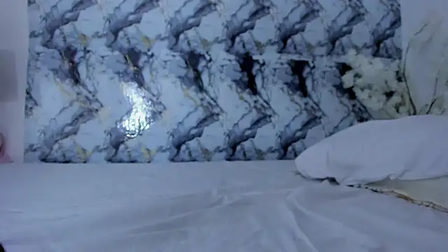 guadalupe21_'s cam snapshot