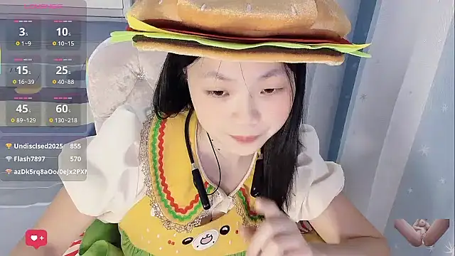 Lena-yyds's cam snapshot