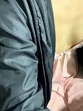 Mina048's cam snapshot