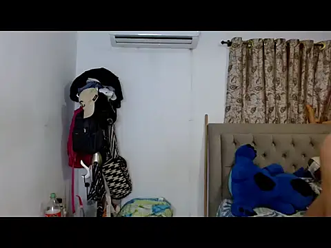 sweethoneytsx live sex cam