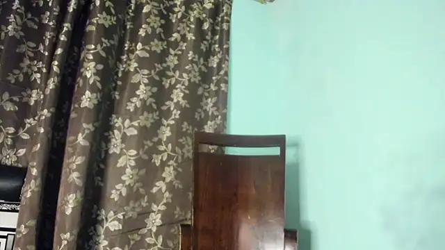 Nathaly_love96 live sex cam