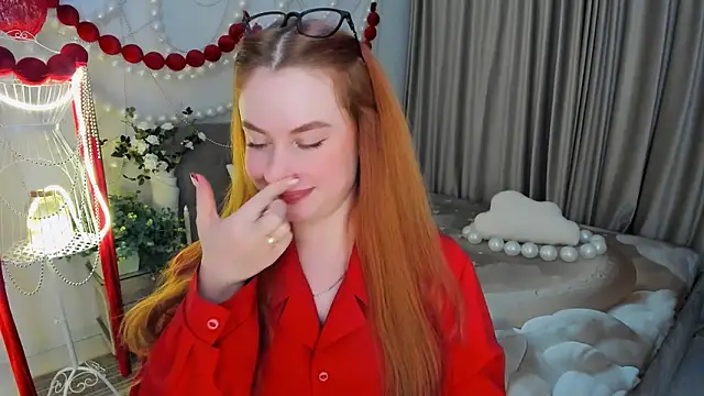 AirySilhouette's cam snapshot