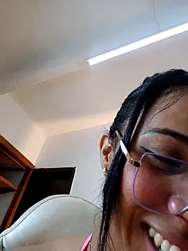 KarlieMoore's cam snapshot