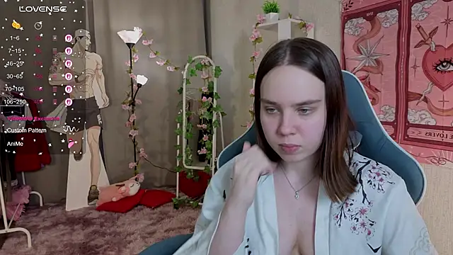 lunalyna's cam snapshot