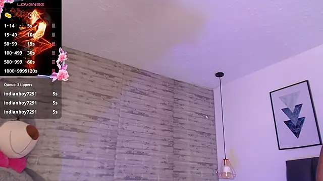 TinnaCobb's cam snapshot