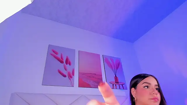 zoe_rivers's cam snapshot