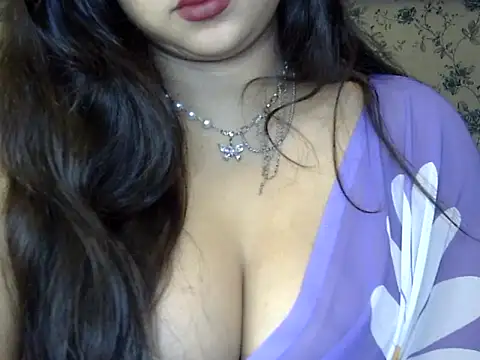 priyaverma00's cam snapshot