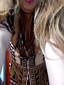 Notila-68 live sex cam