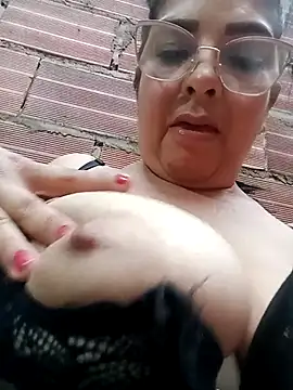 Big_tits69's cam snapshot