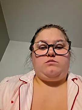 Tallulah-rose-x live sex cam