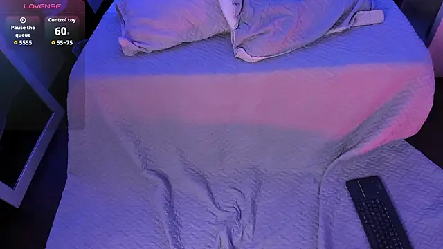 faryehh's cam snapshot