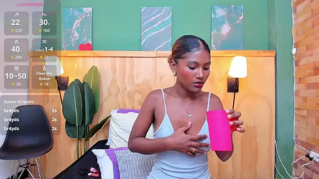 halleylorens's cam snapshot