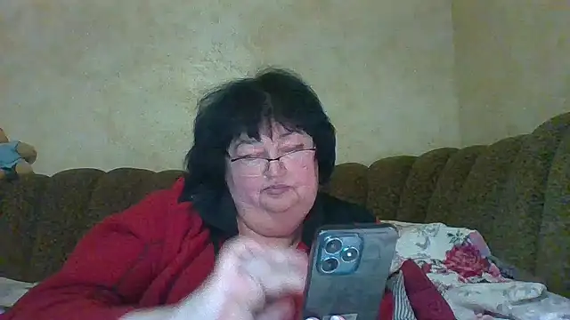 MilaSky5303's cam snapshot