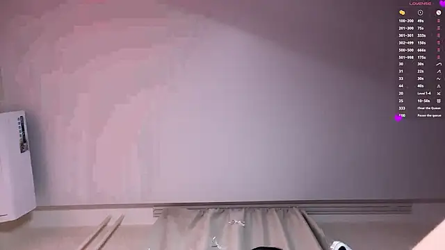 MyraLitterers's cam snapshot