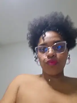 corinastonee's cam snapshot