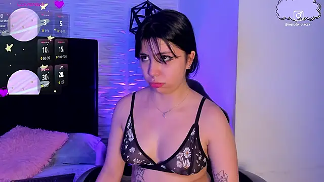 Melody_Black_'s cam snapshot