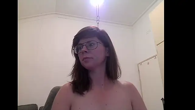 SavannaGirly live sex cam