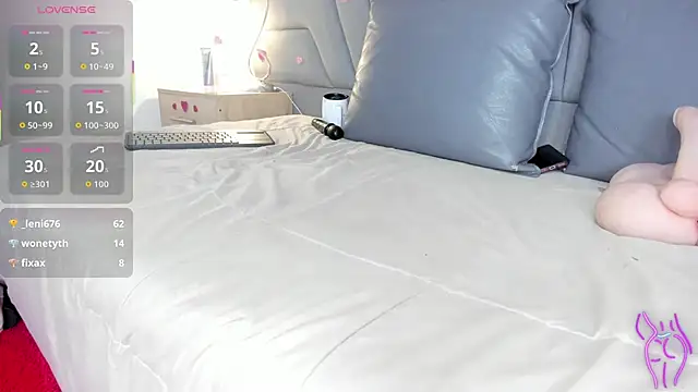 Maia_520's cam snapshot