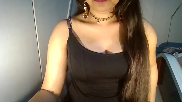 Yashika_Loves's cam snapshot