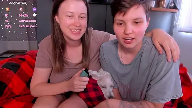 Tenderly_Couple live sex cam