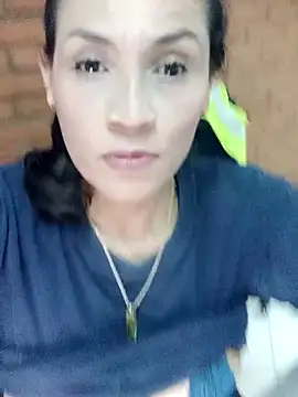 dulce_696's cam snapshot