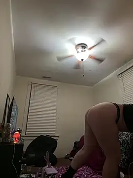 babykalirose's cam snapshot