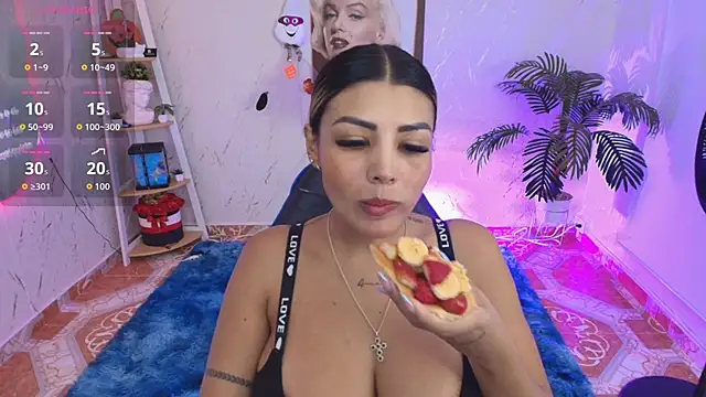 SALOOMEE__'s cam snapshot