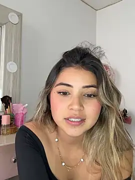 sweetlove-'s cam snapshot