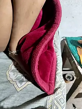 POOJACOUPLE's cam snapshot