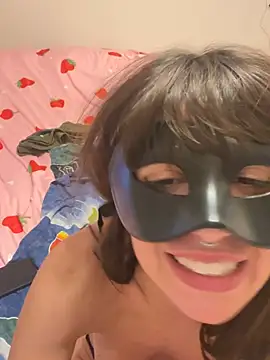 cutie_lola998's cam snapshot