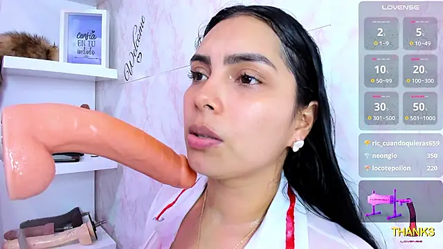 evelinn_belen's cam snapshot