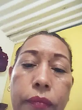 marinita13's cam snapshot