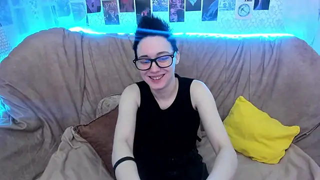 ErickaFetish's cam snapshot