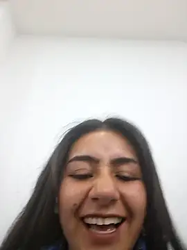 CAROLINE__07's cam snapshot