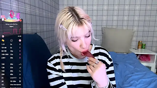 LolaDollyMur's cam snapshot