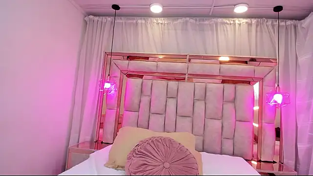 Lily_Grey's cam snapshot