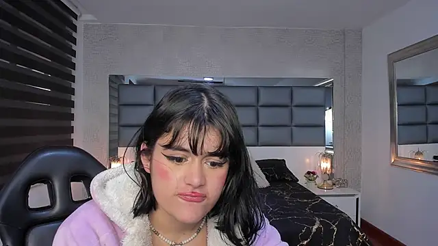 Valery_jame's cam snapshot