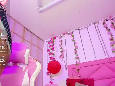 ROZZE_MILA's cam snapshot