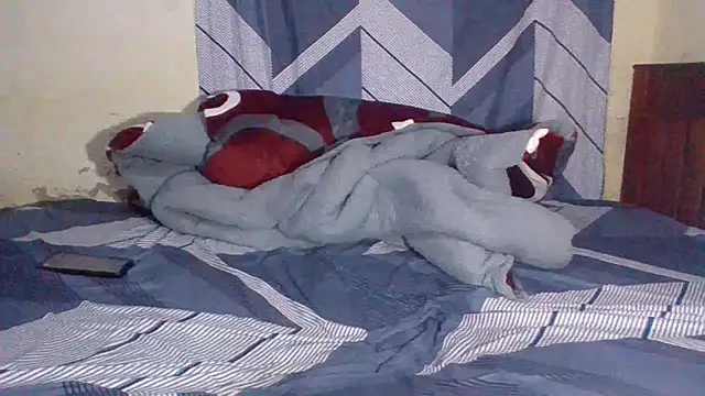 Spicy_Cindy's cam snapshot